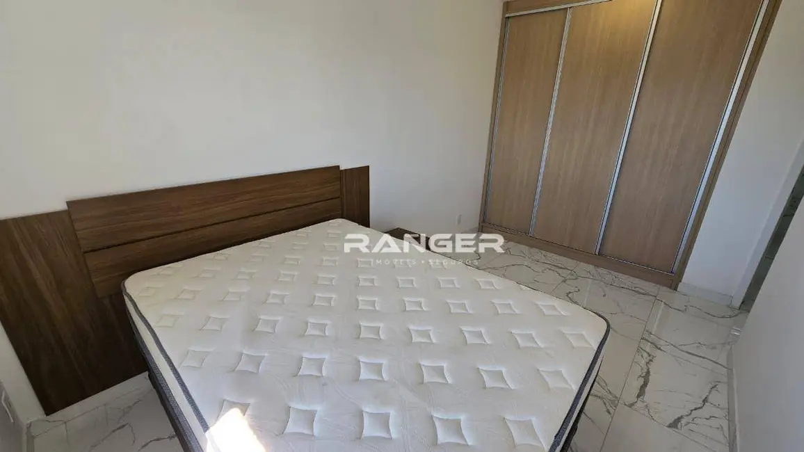 Apartamento com 2 quartos para alugar, 64m2 em Marapé, Santos - SP - imagem 2 Foto 2 de Apartamento com 2 quartos para alugar, 64m2 em Marapé, Santos - SP