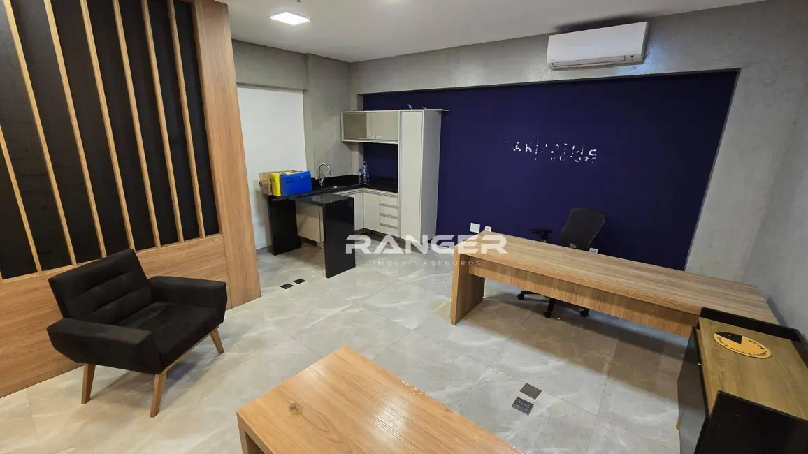 Loja para alugar, 41m2 em Centro, Santos - SP - imagem 1 Foto 1 de Loja para alugar, 41m2 em Centro, Santos - SP