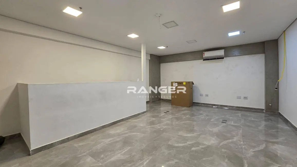 Loja para alugar, 41m2 em Centro, Santos - SP - imagem 2 Foto 2 de Loja para alugar, 41m2 em Centro, Santos - SP