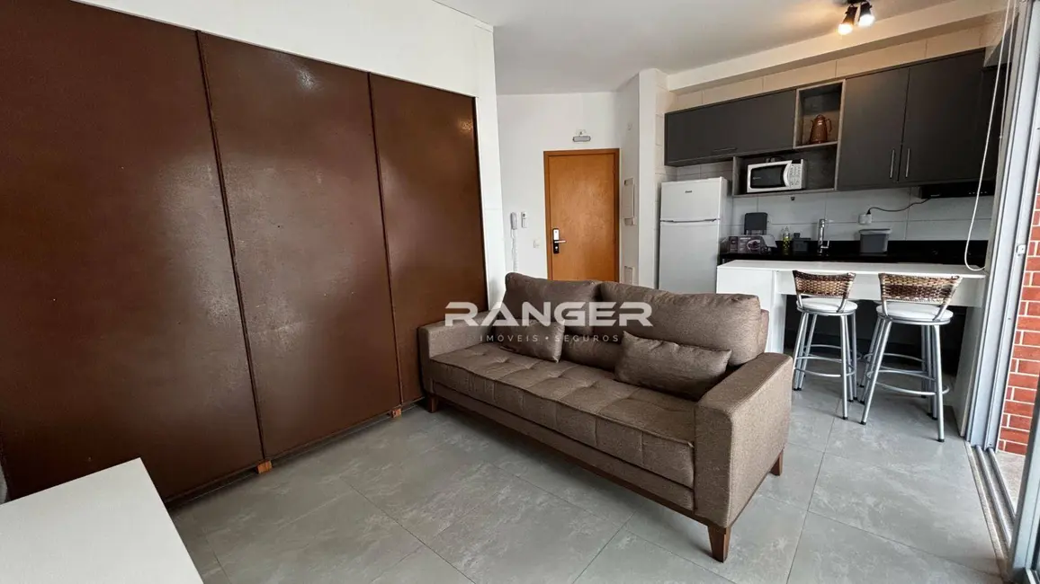 Apartamento com 1 quarto para alugar, 50m2 em Boqueirão, Santos - SP - imagem 6 Foto 6 de Apartamento com 1 quarto para alugar, 50m2 em Boqueirão, Santos - SP