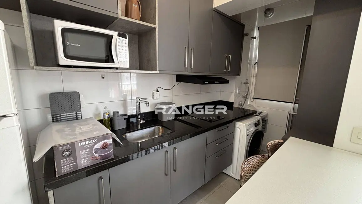 Apartamento com 1 quarto para alugar, 50m2 em Boqueirão, Santos - SP - imagem 8 Foto 8 de Apartamento com 1 quarto para alugar, 50m2 em Boqueirão, Santos - SP