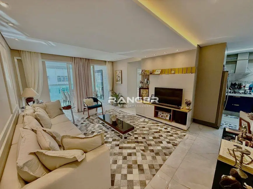 Foto 1 de Apartamento com 2 quartos à venda, 175m2 em Pompéia, Santos - SP