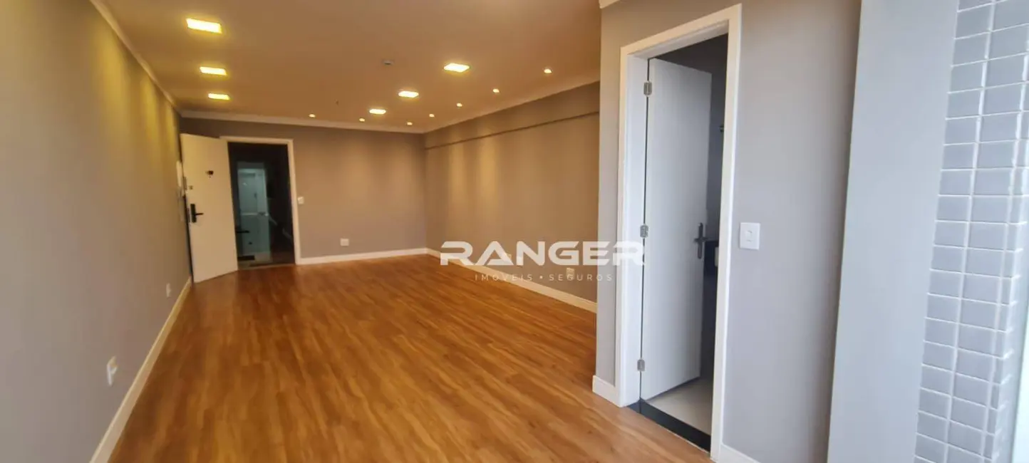 Foto 1 de Sala Comercial para alugar, 42m2 em Santos - SP