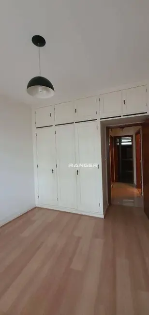 Apartamento com 2 quartos para alugar, 126m2 em José Menino, Santos - SP - imagem 4 Foto 4 de Apartamento com 2 quartos para alugar, 126m2 em José Menino, Santos - SP