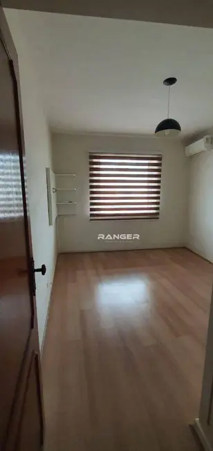 Apartamento com 2 quartos para alugar, 126m2 em José Menino, Santos - SP - imagem 3 Foto 3 de Apartamento com 2 quartos para alugar, 126m2 em José Menino, Santos - SP