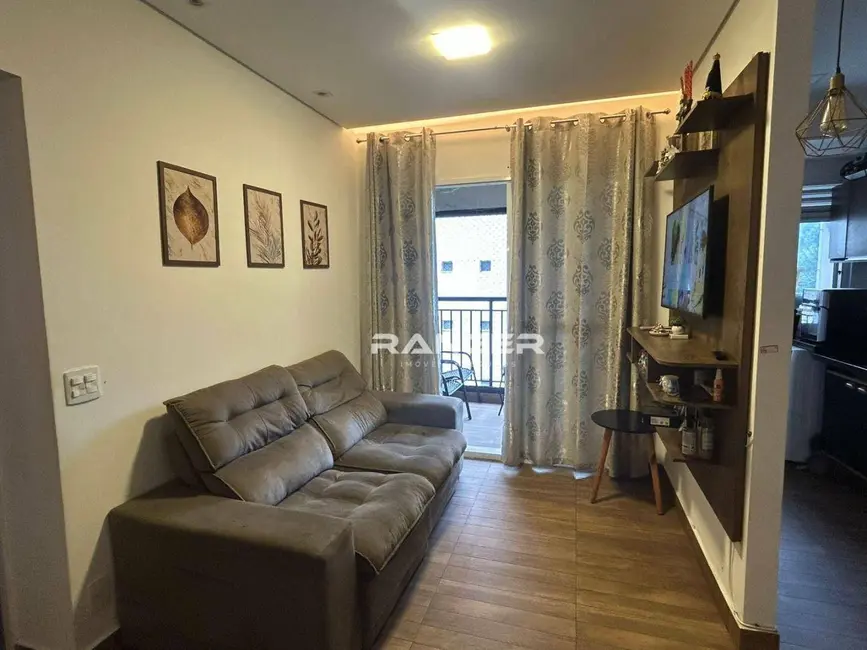 Apartamento com 2 quartos para alugar, 63m2 em Marapé, Santos - SP - imagem 6 Foto 6 de Apartamento com 2 quartos para alugar, 63m2 em Marapé, Santos - SP