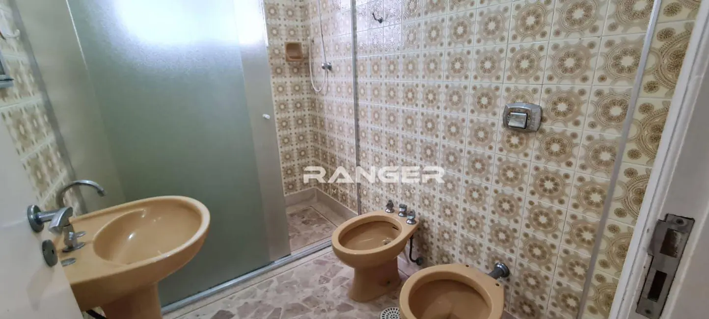 Foto 7 de Apartamento com 2 quartos à venda, 120m2 em Gonzaga, Santos - SP