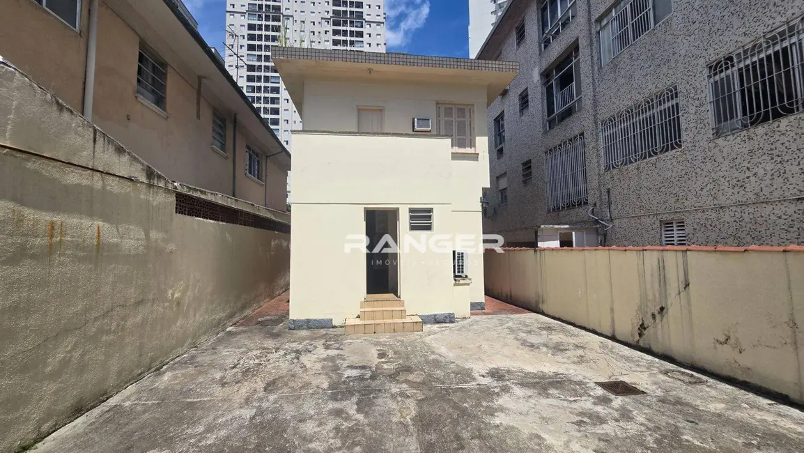 Foto 1 de Casa com 3 quartos para alugar, 120m2 em Marapé, Santos - SP