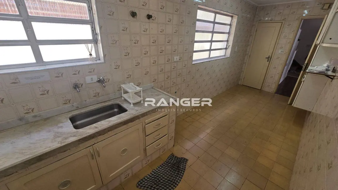 Foto 7 de Casa com 3 quartos para alugar, 120m2 em Marapé, Santos - SP