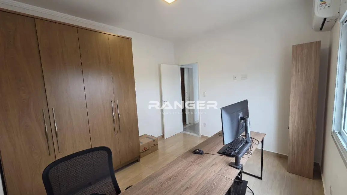 Foto 2 de Apartamento com 2 quartos à venda, 70m2 em Marapé, Santos - SP