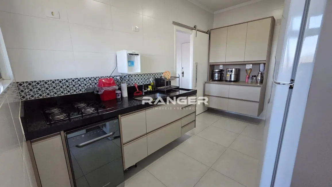 Foto 7 de Apartamento com 2 quartos à venda, 70m2 em Marapé, Santos - SP