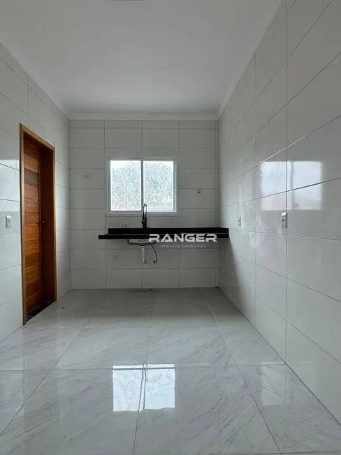 Casa de Condomínio com 2 quartos à venda, 100m2 em Santa Maria, Santos - SP - imagem 4 Foto 4 de Casa de Condomínio com 2 quartos à venda, 100m2 em Santa Maria, Santos - SP