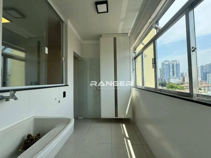 Foto 3 de Apartamento com 2 quartos para alugar, 96m2 em Aparecida, Santos - SP