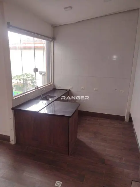Foto 7 de Casa com 3 quartos para alugar, 140m2 em Gonzaga, Santos - SP
