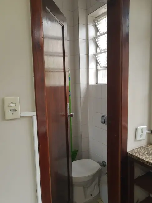 Sala Comercial para alugar, 64m2 em Centro, Santos - SP - imagem 6 Foto 6 de Sala Comercial para alugar, 64m2 em Centro, Santos - SP