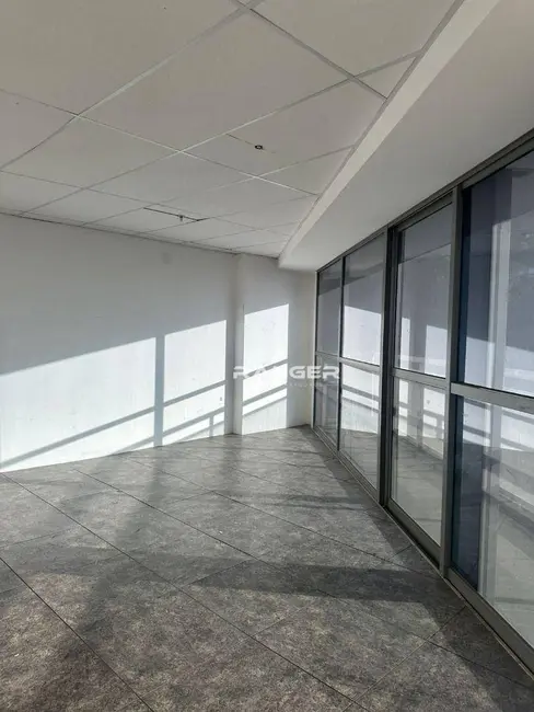 Sala Comercial para alugar, 77m2 em Valongo, Santos - SP - imagem 2 Foto 2 de Sala Comercial para alugar, 77m2 em Valongo, Santos - SP