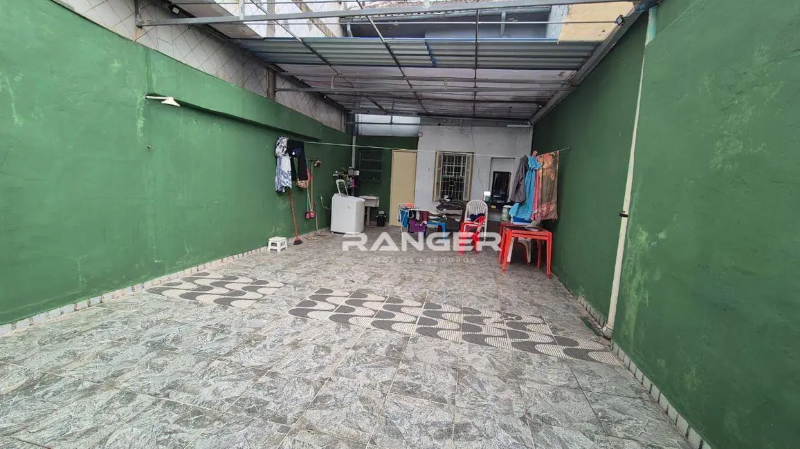 Casa de Condomínio com 2 quartos à venda, 117m2 em Encruzilhada, Santos - SP - imagem 8 Foto 8 de Casa de Condomínio com 2 quartos à venda, 117m2 em Encruzilhada, Santos - SP