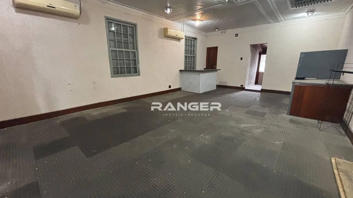 Foto 8 de Casa para alugar, 350m2 em Pompéia, Santos - SP
