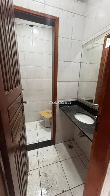 Foto 10 de Casa para alugar, 350m2 em Pompéia, Santos - SP