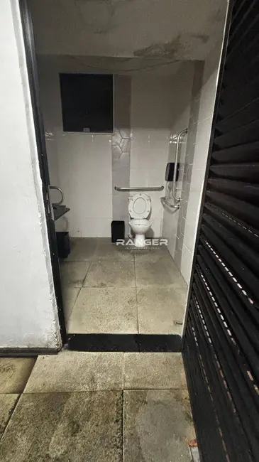 Foto 29 de Casa para alugar, 350m2 em Pompéia, Santos - SP