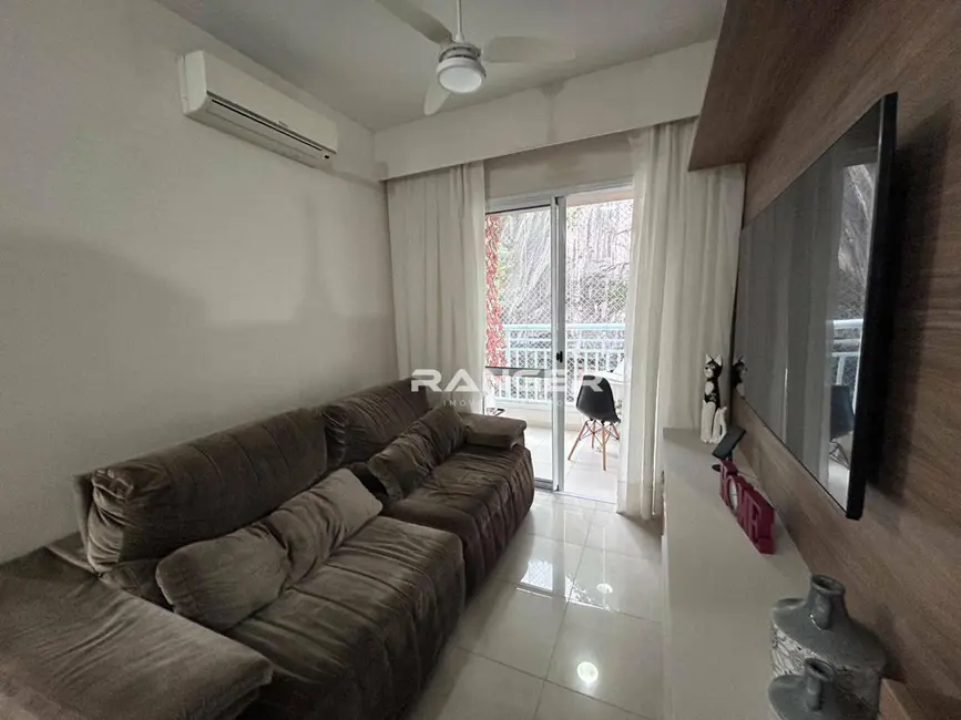 Foto 4 de Apartamento com 2 quartos à venda, 64m2 em Marapé, Santos - SP