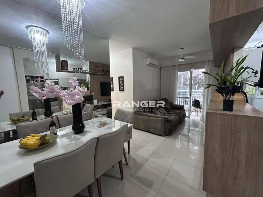 Foto 1 de Apartamento com 2 quartos à venda, 64m2 em Marapé, Santos - SP