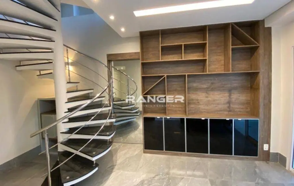 Cobertura com 2 quartos para alugar, 96m2 em Boqueirão, Santos - SP - imagem 2 Foto 2 de Cobertura com 2 quartos para alugar, 96m2 em Boqueirão, Santos - SP