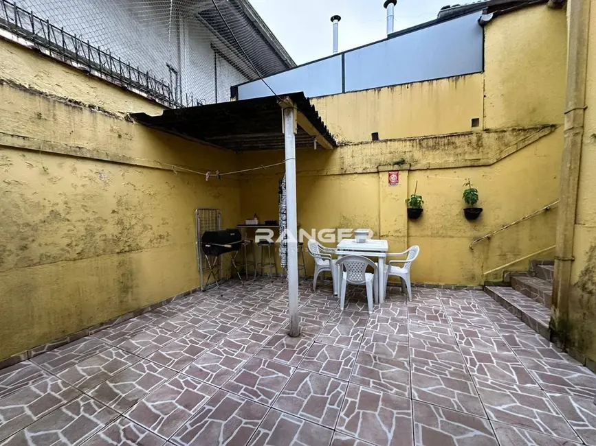 Foto 3 de Casa de Condomínio com 3 quartos à venda, 133m2 em Santos - SP