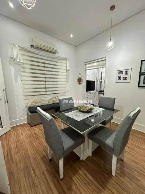 Foto 4 de Casa de Condomínio com 3 quartos à venda, 133m2 em Santos - SP