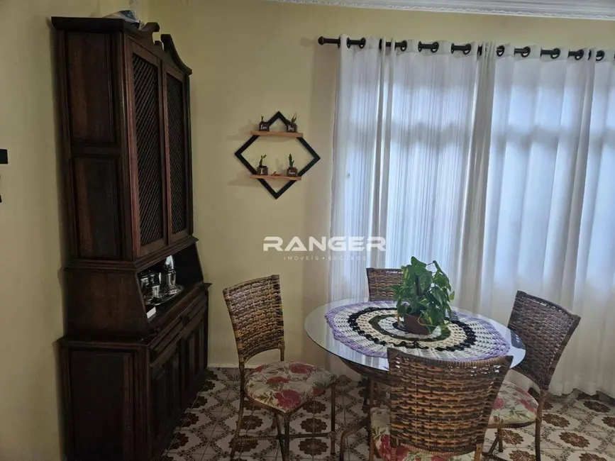 Foto 3 de Casa de Condomínio com 3 quartos à venda, 250m2 em Vila São Jorge, Sao Vicente - SP