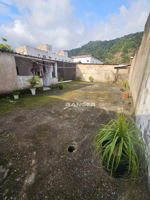 Foto 8 de Casa de Condomínio com 3 quartos à venda, 250m2 em Vila São Jorge, Sao Vicente - SP