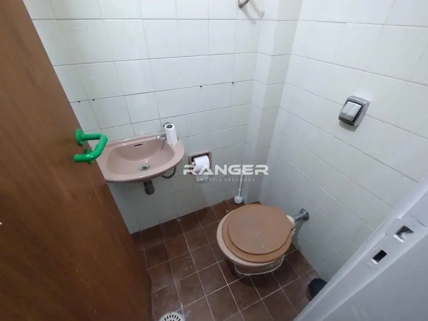 Sala Comercial para alugar, 59m2 em Centro, Santos - SP - imagem 8 Foto 8 de Sala Comercial para alugar, 59m2 em Centro, Santos - SP