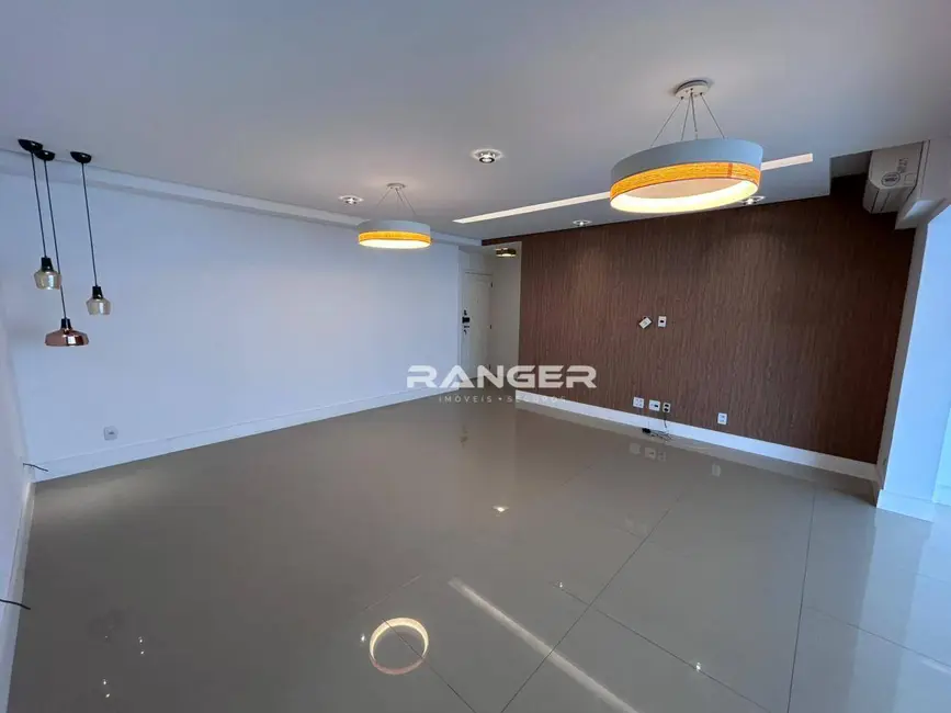 Foto 3 de Apartamento com 3 quartos à venda, 150m2 em Marapé, Santos - SP