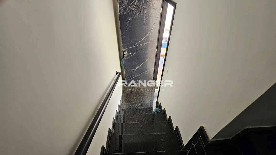 Casa de Condomínio com 2 quartos à venda, 200m2 em Campo Grande, Santos - SP - imagem 4 Foto 4 de Casa de Condomínio com 2 quartos à venda, 200m2 em Campo Grande, Santos - SP