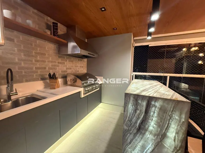 Foto 6 de Apartamento com 3 quartos à venda, 122m2 em Gonzaga, Santos - SP