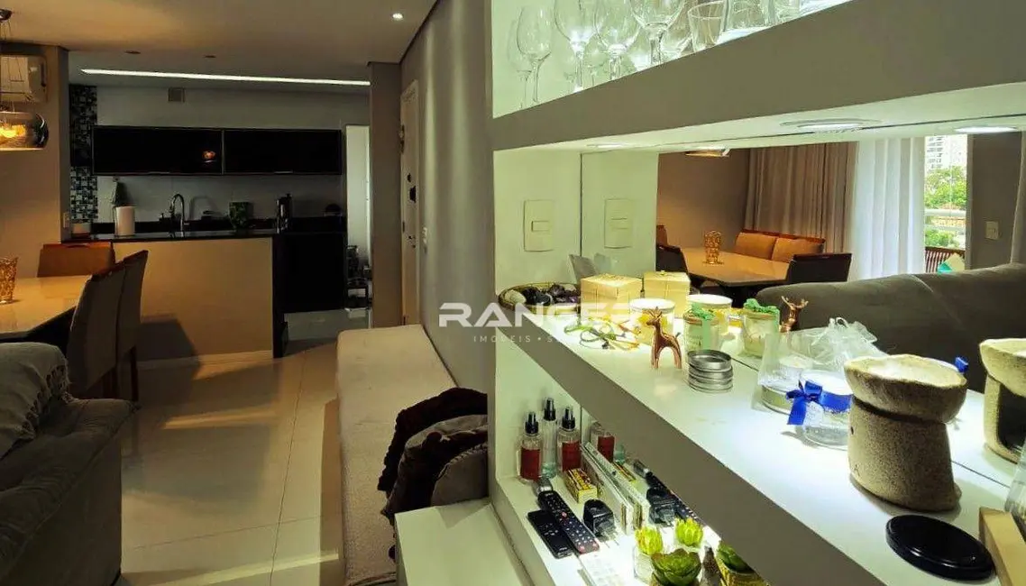 Foto 3 de Apartamento com 3 quartos à venda, 98m2 em Marapé, Santos - SP