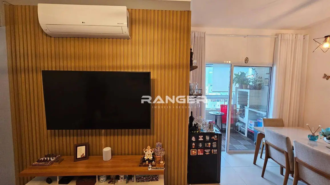 Foto 2 de Apartamento com 2 quartos à venda, 92m2 em Itararé, Sao Vicente - SP