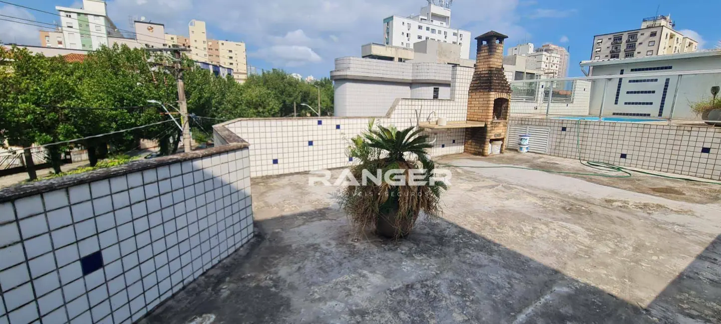 Foto 3 de Casa com 3 quartos à venda, 150m2 em Marapé, Santos - SP