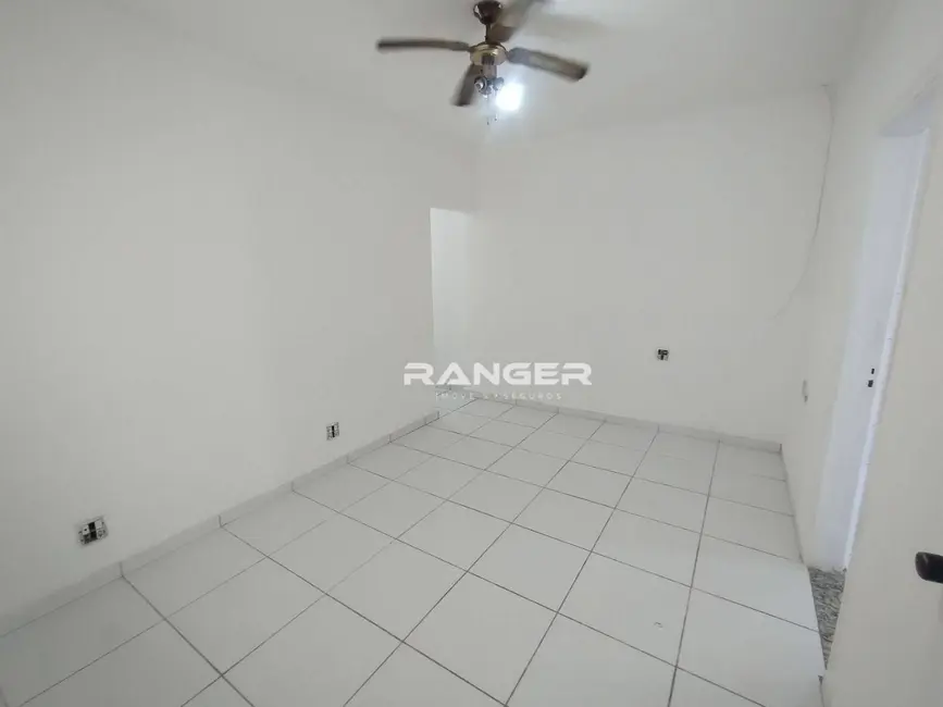 Foto 2 de Apartamento com 2 quartos à venda, 75m2 em Gonzaga, Santos - SP