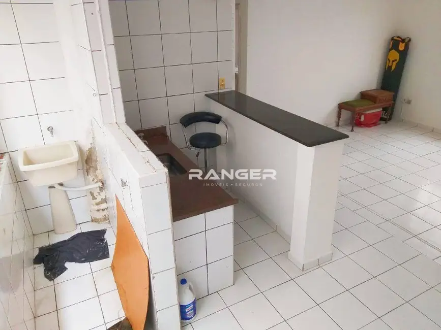 Foto 8 de Apartamento com 2 quartos para alugar, 75m2 em Gonzaga, Santos - SP