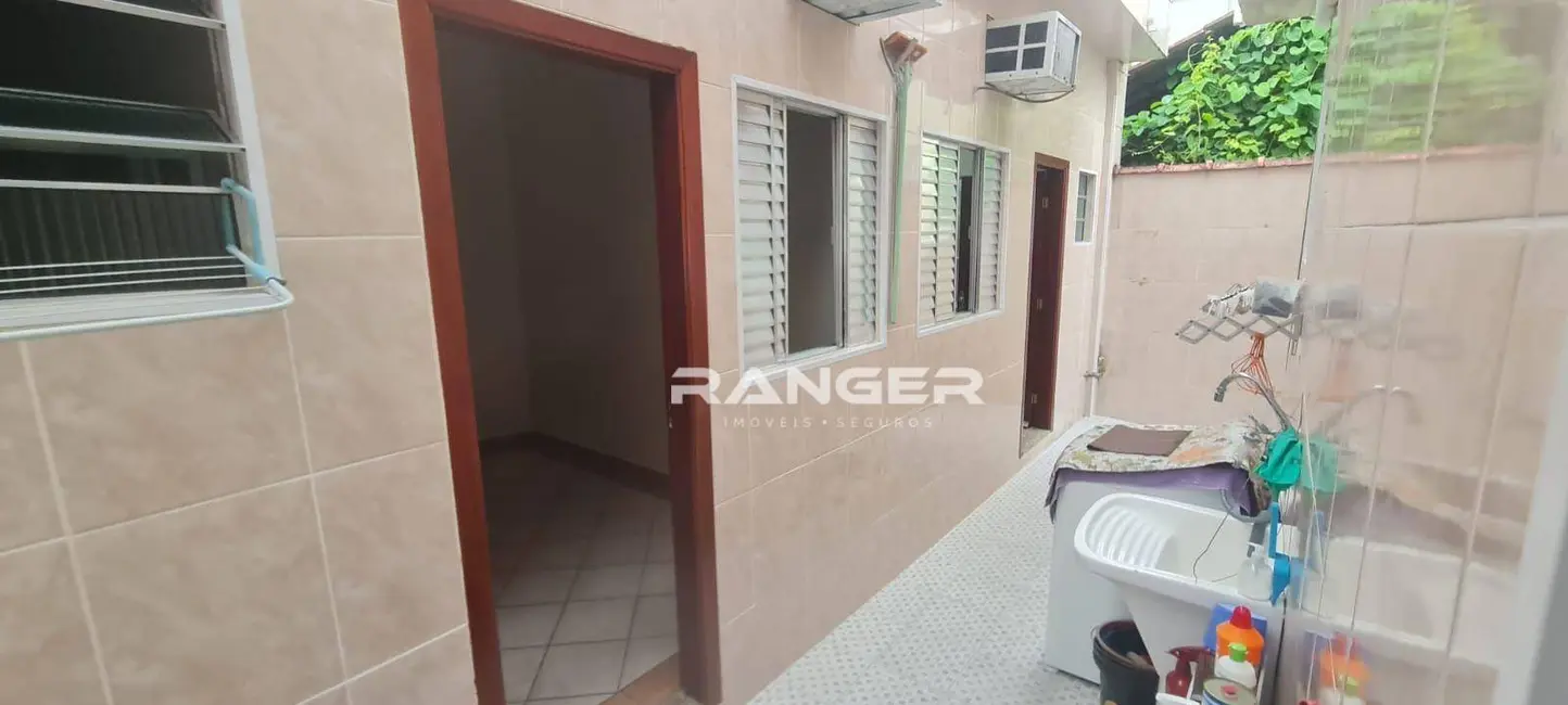 Foto 9 de Casa com 4 quartos à venda, 172m2 em Vila Belmiro, Santos - SP