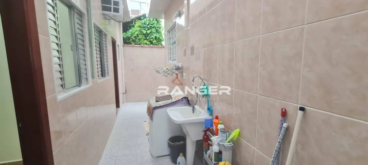 Foto 8 de Casa com 4 quartos à venda, 172m2 em Vila Belmiro, Santos - SP