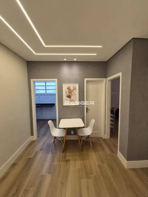 Foto 5 de Apartamento com 2 quartos à venda, 55m2 em Embaré, Santos - SP