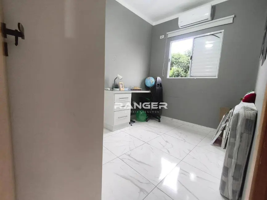 Foto 7 de Casa com 2 quartos à venda, 70m2 em Vila São Jorge, Sao Vicente - SP