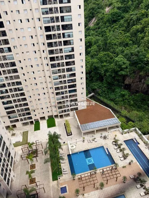 Foto 1 de Apartamento com 2 quartos para alugar, 63m2 em Marapé, Santos - SP