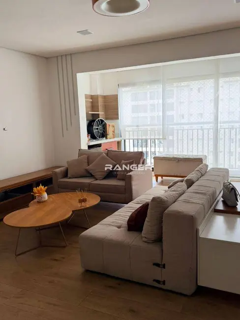 Foto 8 de Apartamento com 2 quartos para alugar, 63m2 em Marapé, Santos - SP