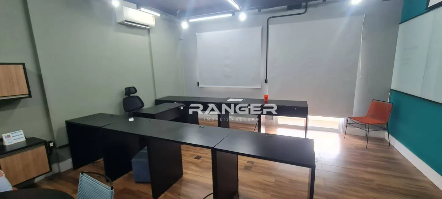 Foto 3 de Sala Comercial para alugar, 49m2 em Santos - SP