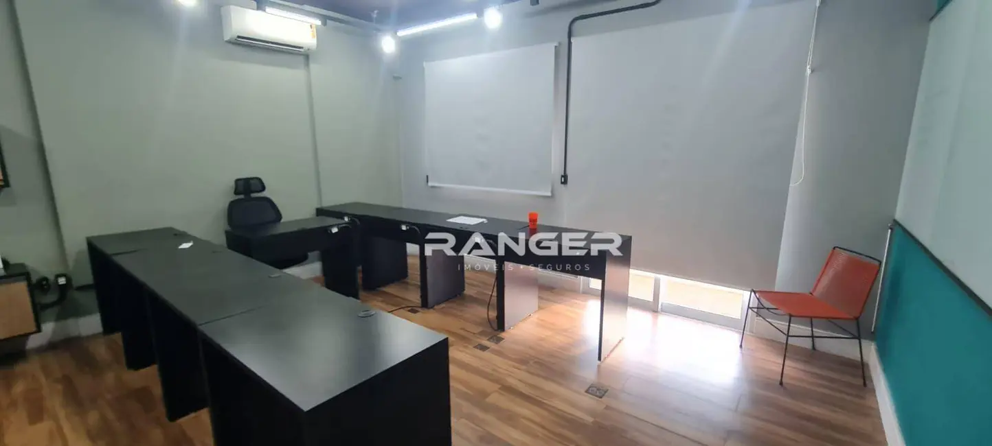 Foto 2 de Sala Comercial para alugar, 49m2 em Santos - SP