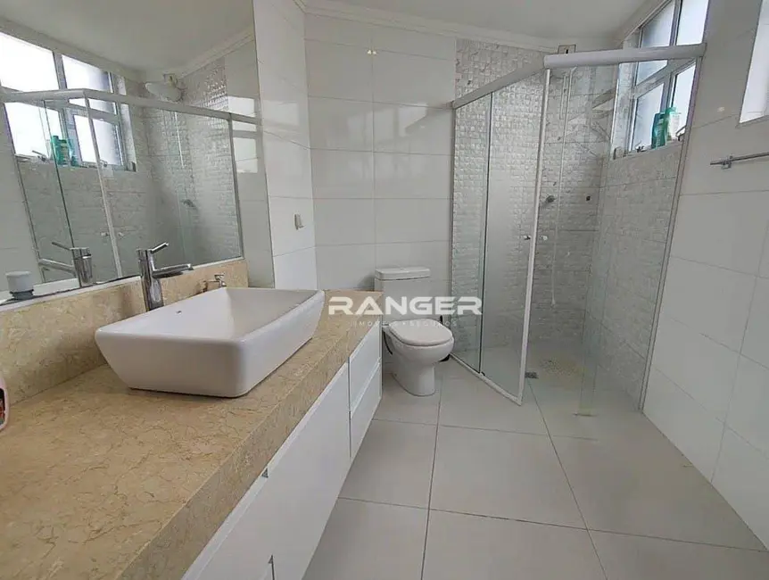 Foto 9 de Apartamento com 3 quartos à venda, 175m2 em José Menino, Santos - SP
