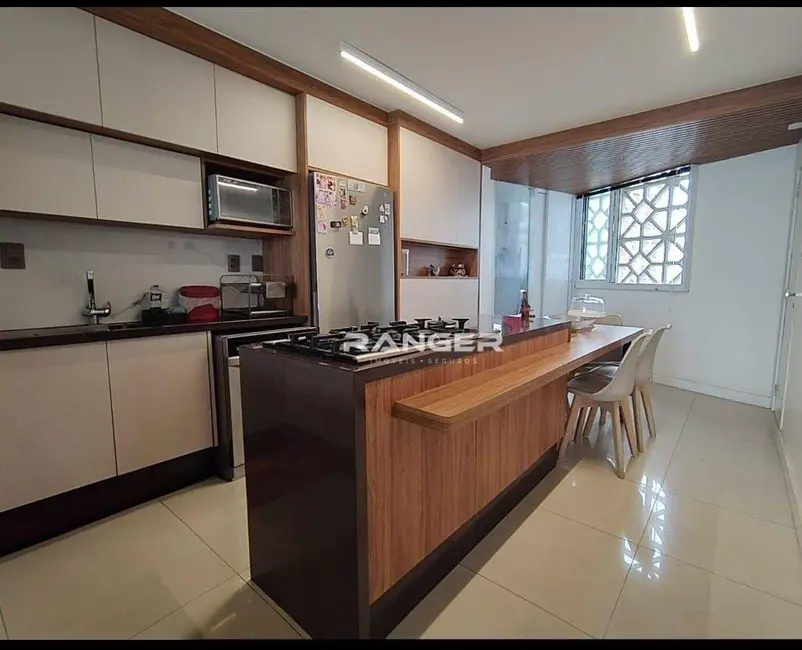 Foto 4 de Apartamento com 3 quartos à venda, 175m2 em José Menino, Santos - SP